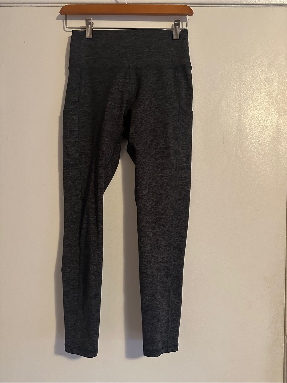 aerie Charcoal Gray Athletic Leggings